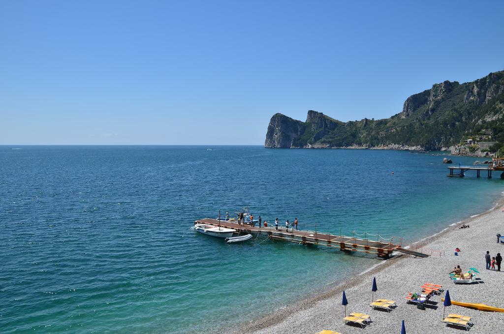 Mimi Sul Mare Lägenhet Massa Lubrense Rum bild
